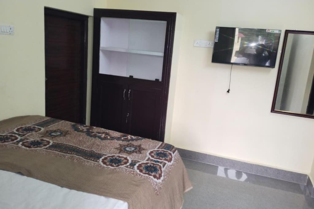 Sunshine Apartments Chennai Bagian luar foto